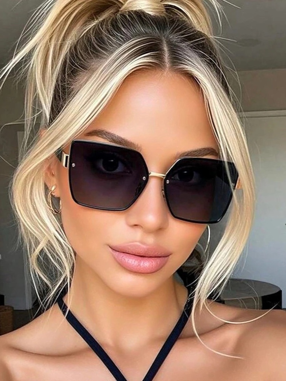 Oversized Black & Gold Sunglasses Like New